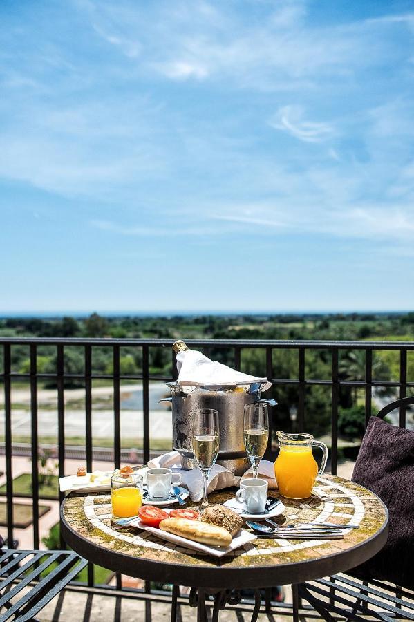 Termes Montbrio Hotel & Spa Montbrio del Camp Bagian luar foto