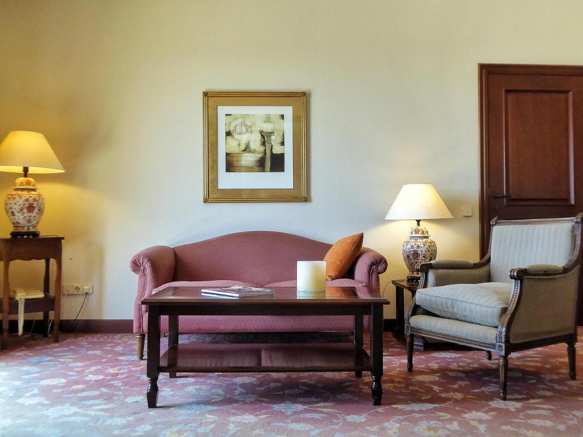 Termes Montbrio Hotel & Spa Montbrio del Camp Bagian luar foto