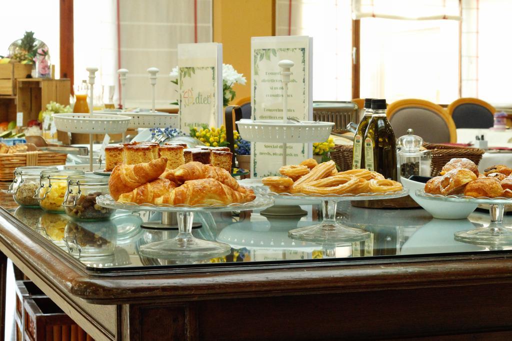 Termes Montbrio Hotel & Spa Montbrio del Camp Bagian luar foto
