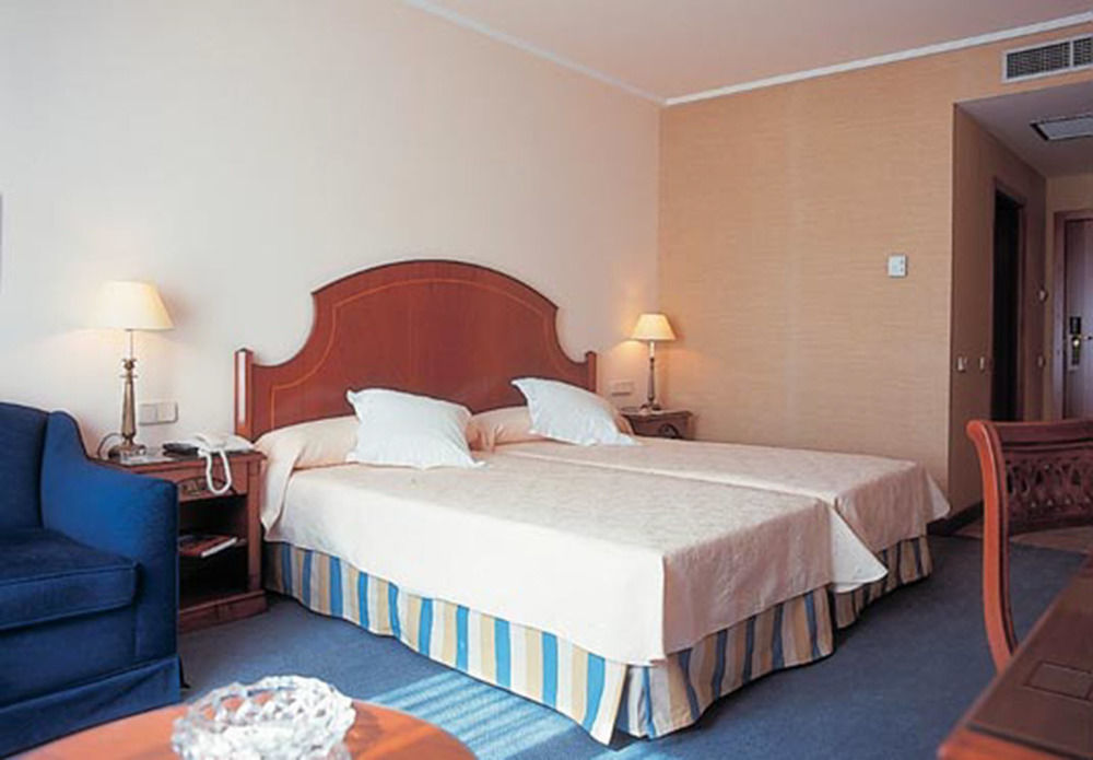 Termes Montbrio Hotel & Spa Montbrio del Camp Ruang foto