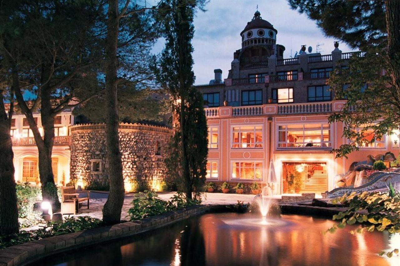 Termes Montbrio Hotel & Spa Montbrio del Camp Bagian luar foto