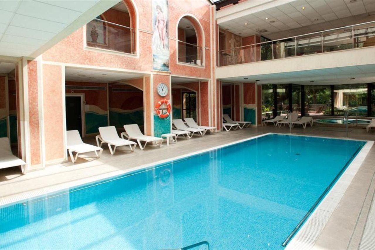 Termes Montbrio Hotel & Spa Montbrio del Camp Bagian luar foto