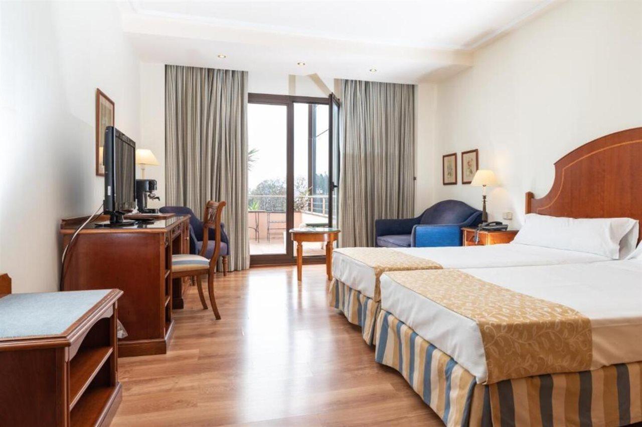 Termes Montbrio Hotel & Spa Montbrio del Camp Bagian luar foto